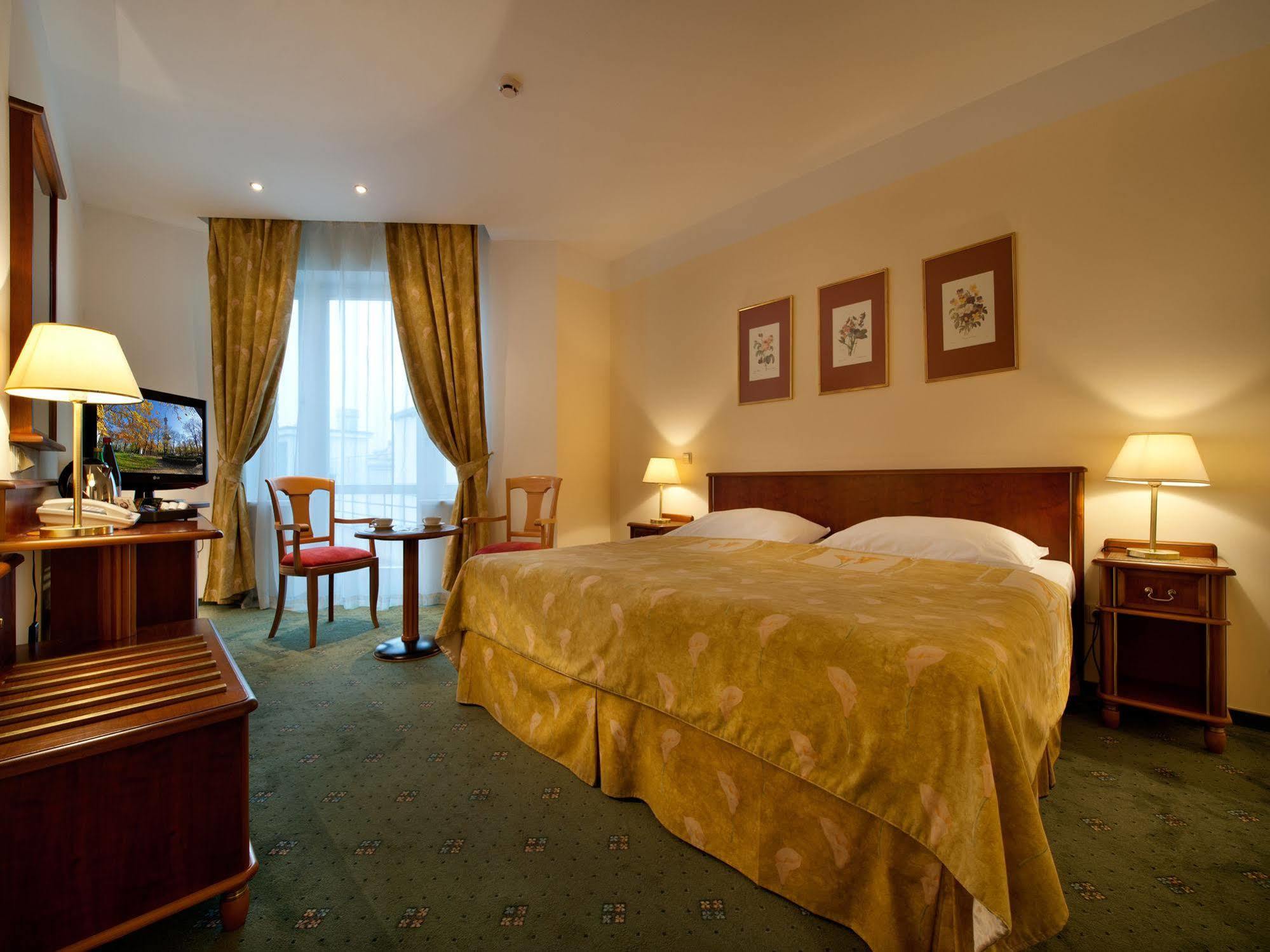 Ea Rokoko Hotel Prag